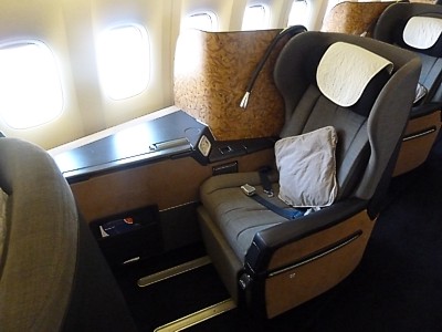 British Airways old First Class Seat on a Boeing 777 November 2011
