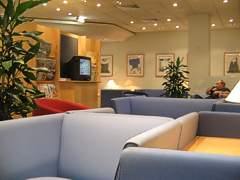 bmi Business Lounge in Paris May 2005