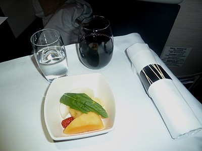 Comida a bordo de Cathay Pacific SYD a HKG Julio de 2014