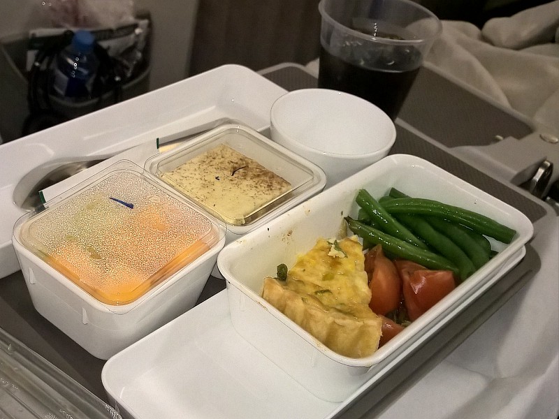 Cathay Pacific Inflight Meal Premium Economy SYD HKG July 2016