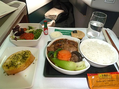 Comida a bordo de Cathay Pacific Business Class SYD HKG Septiembre de 2015