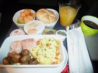 Comida a bordo de Cathay Pacific LHR a HKG Enero de 2011