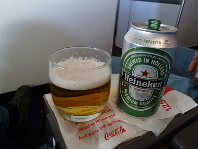 Delta infligth beer Heineken business class June 2011