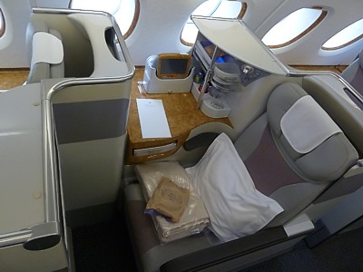 Emirates A380 business class seats Dec 2011