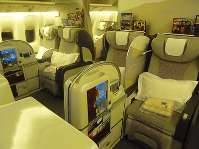 Emirates Boeing 777 First Class seats and cabin Sept 2011