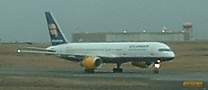 Icelandair 757 at Keflavik March 2003