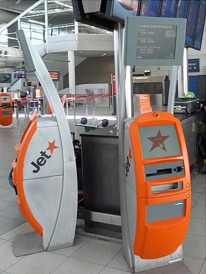 Jetstar Checkin  March 2013