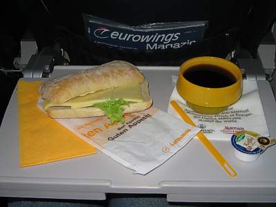 Lufthansa BREakfast DUS-LHR Dec 2004