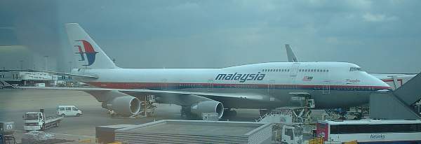 Malaysia Boeing 747-400 at London LHR April 03