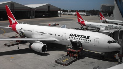 Qantas Boeing 767-300 Sydney Oct 2009