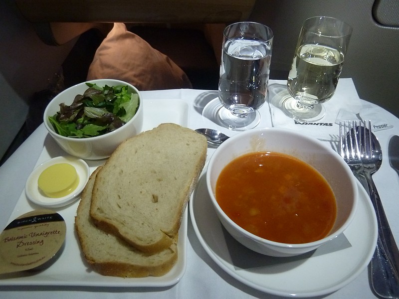 Qantas Inflight Meal Business Class SYD PER Jul 2015