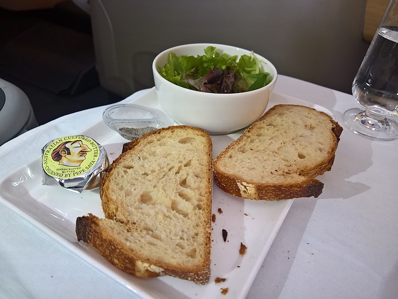 Qantas Inflight Meal Business Class BNE HKG June 17