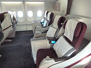 Qatar Airways business class seat A340