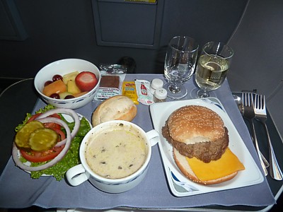 united food airlines class domestic airline meal inflight reviews flight cheeseburger
