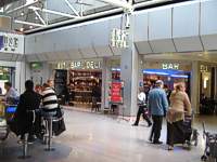 Est Bar Deli at LHR T4