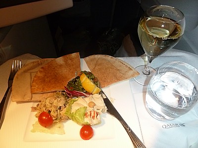 Qatar Airways Reviews - Inflight Food - Airline meal pictures